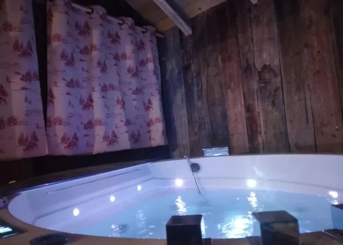 Jacuzzi Vue 木屋 拉普拉涅